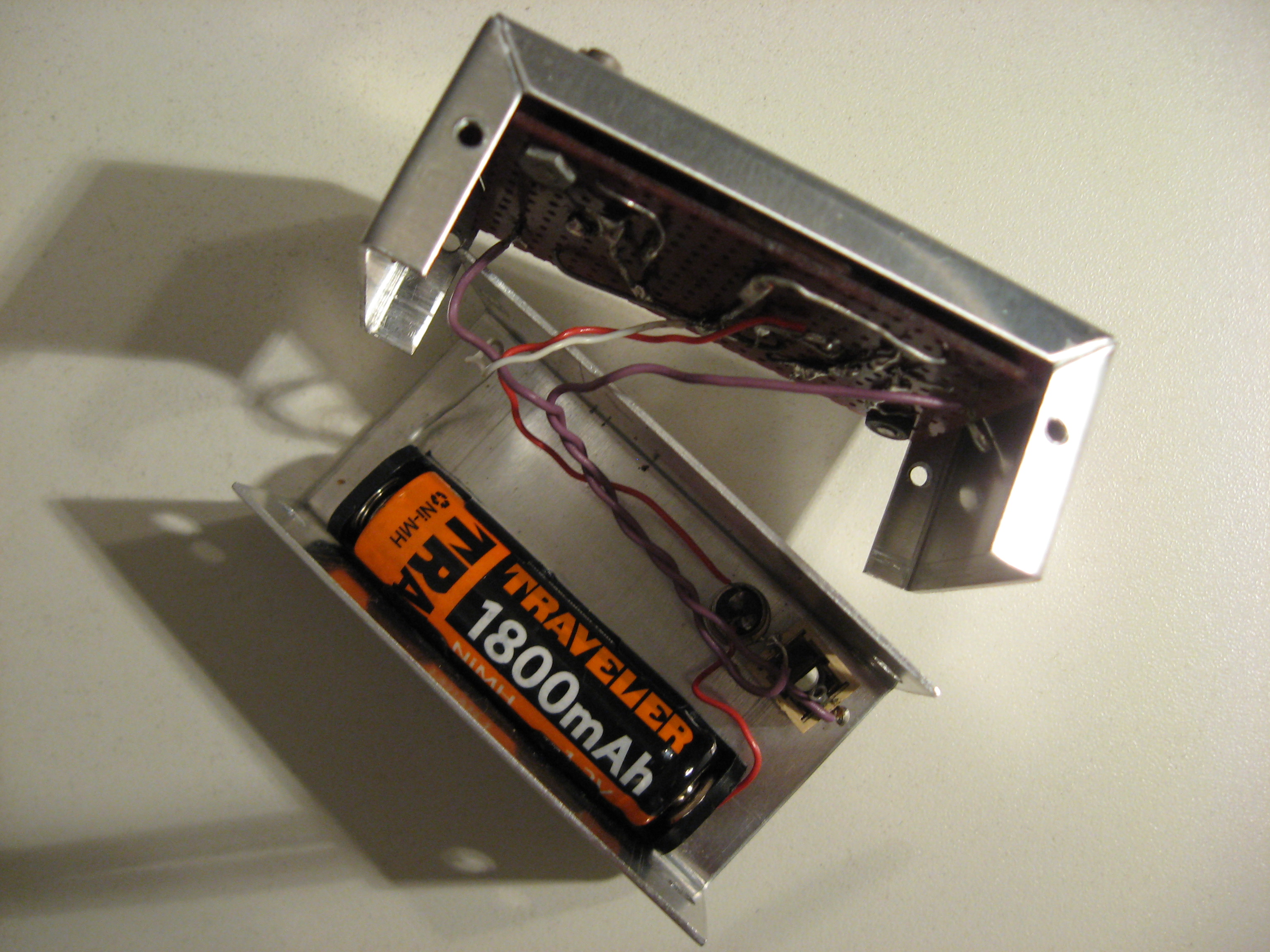 Prfgenerator innen, Batteriefach